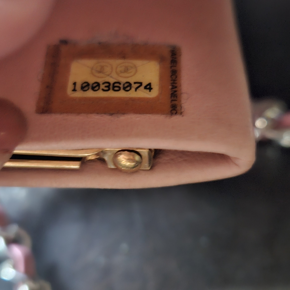 Chanel Pink Caviar Leather Kisslock Wallet - Picture 8 of 15